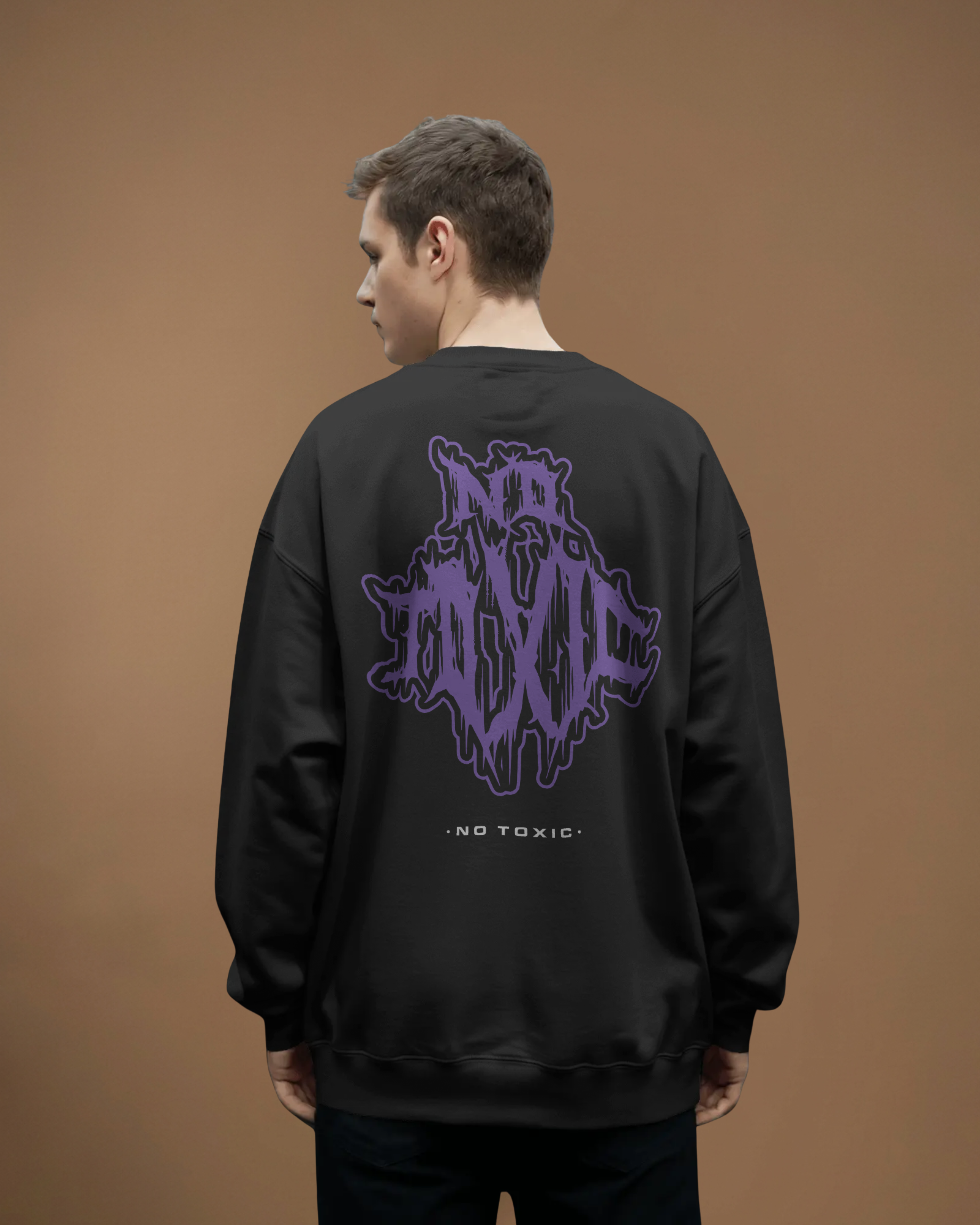 NO TOXIC Sweatshirt (Black)